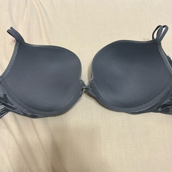 Victoria’s Secret Silk Charcoal Gray Very Sexy Push-up - Picture 2 of 3